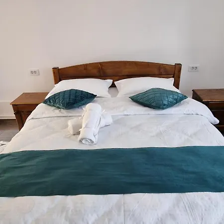Casa Ursuleasa Lodge Ciumirna